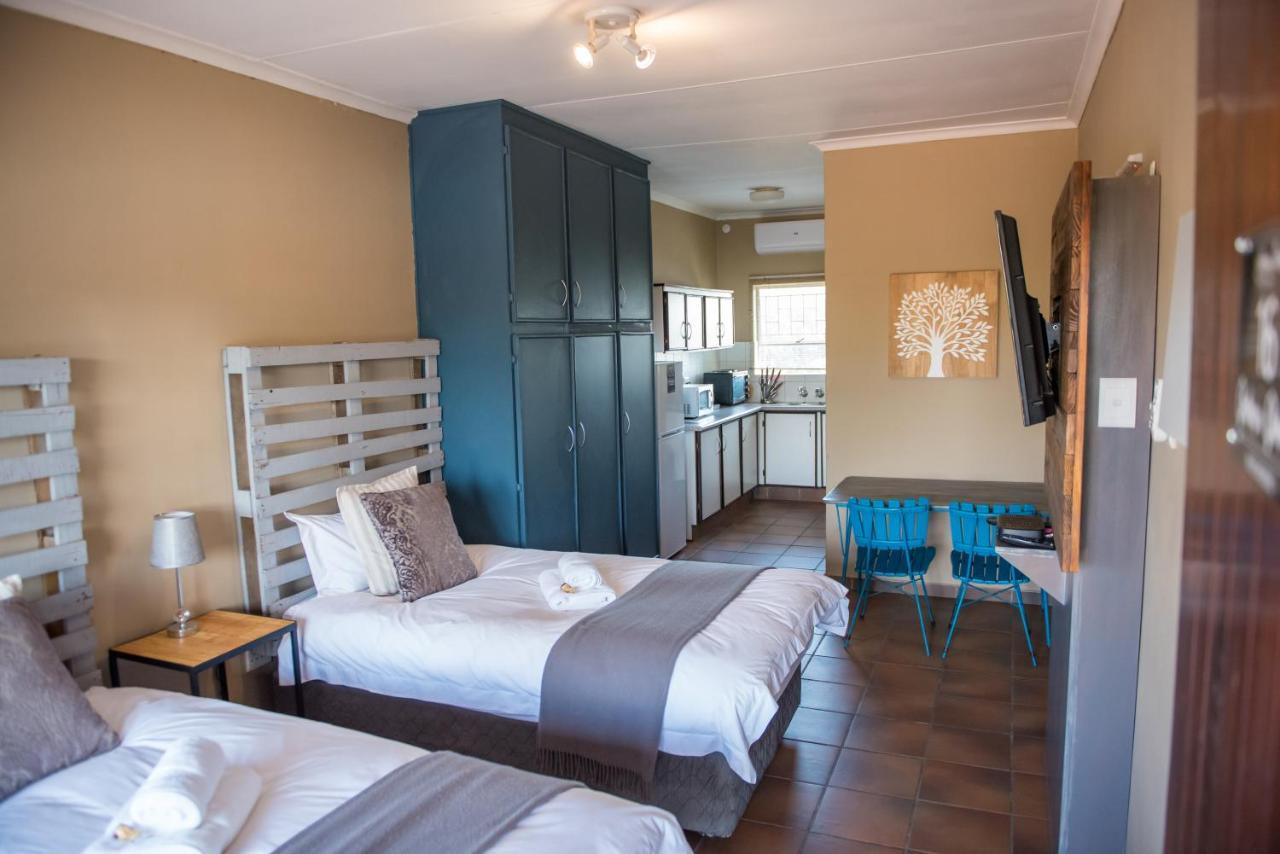 Melrose Place Guestrooms Potchefstroom Buitenkant foto