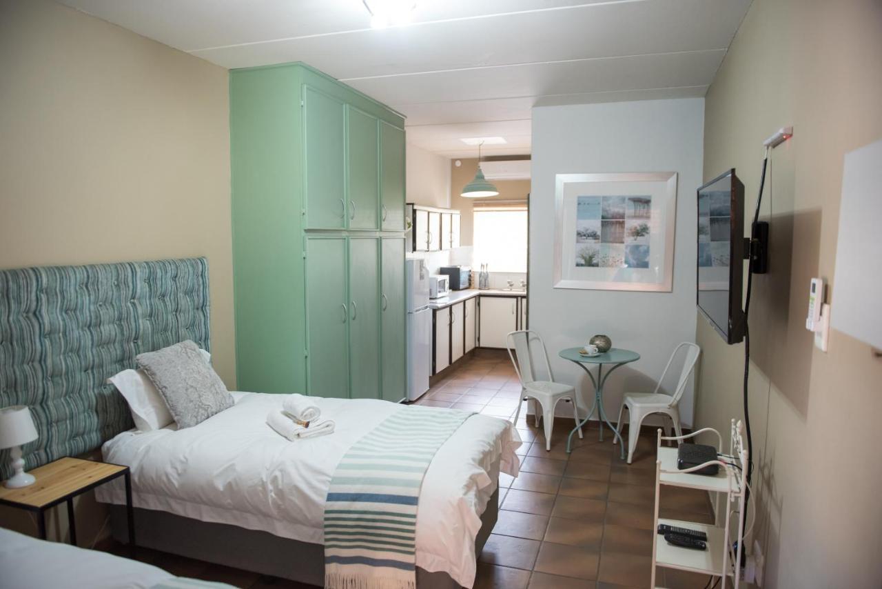 Melrose Place Guestrooms Potchefstroom Buitenkant foto